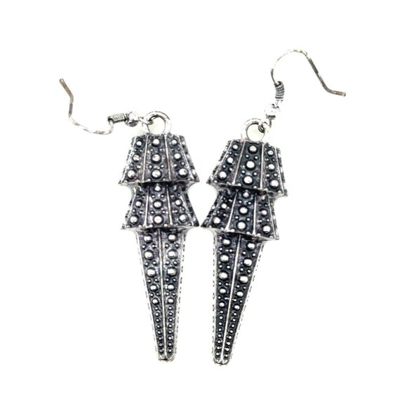 Black Pointed Dotted Earrings - Picture 1 of 4